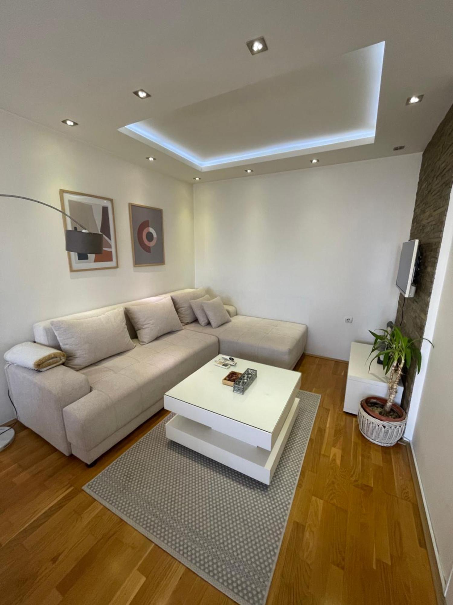 Charme Apartman Kruševac Dış mekan fotoğraf